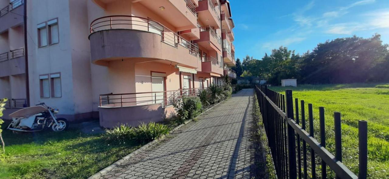 Mila Apartments Ohrid Exterior foto